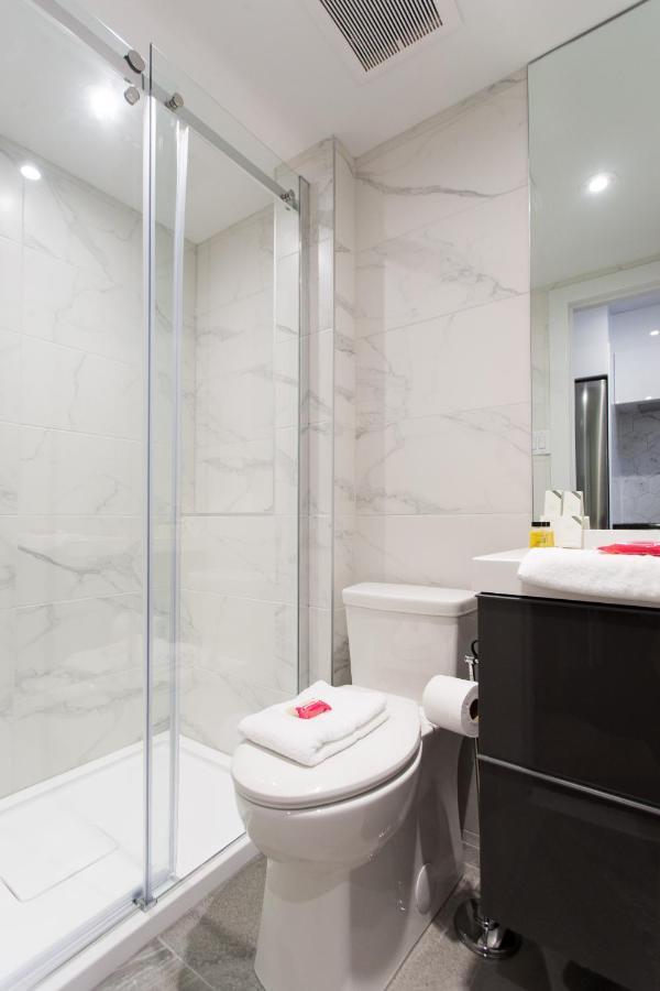 Blue Oasis Studio With Full Kitchen And Bath By Den Stays Montreal Ngoại thất bức ảnh