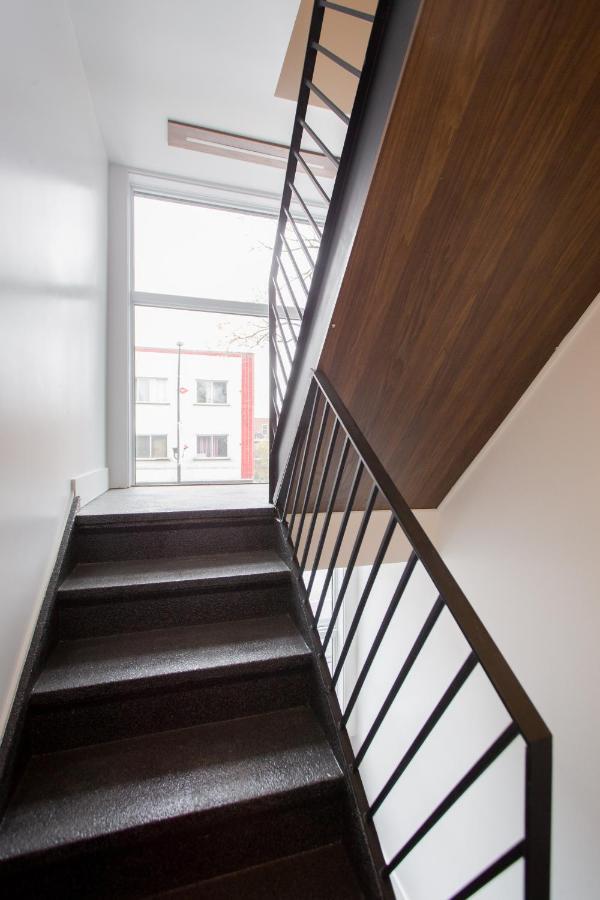 Blue Oasis Studio With Full Kitchen And Bath By Den Stays Montreal Ngoại thất bức ảnh
